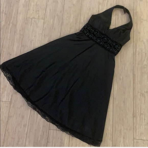 OC by OC formal dress - Picture 1 of 4